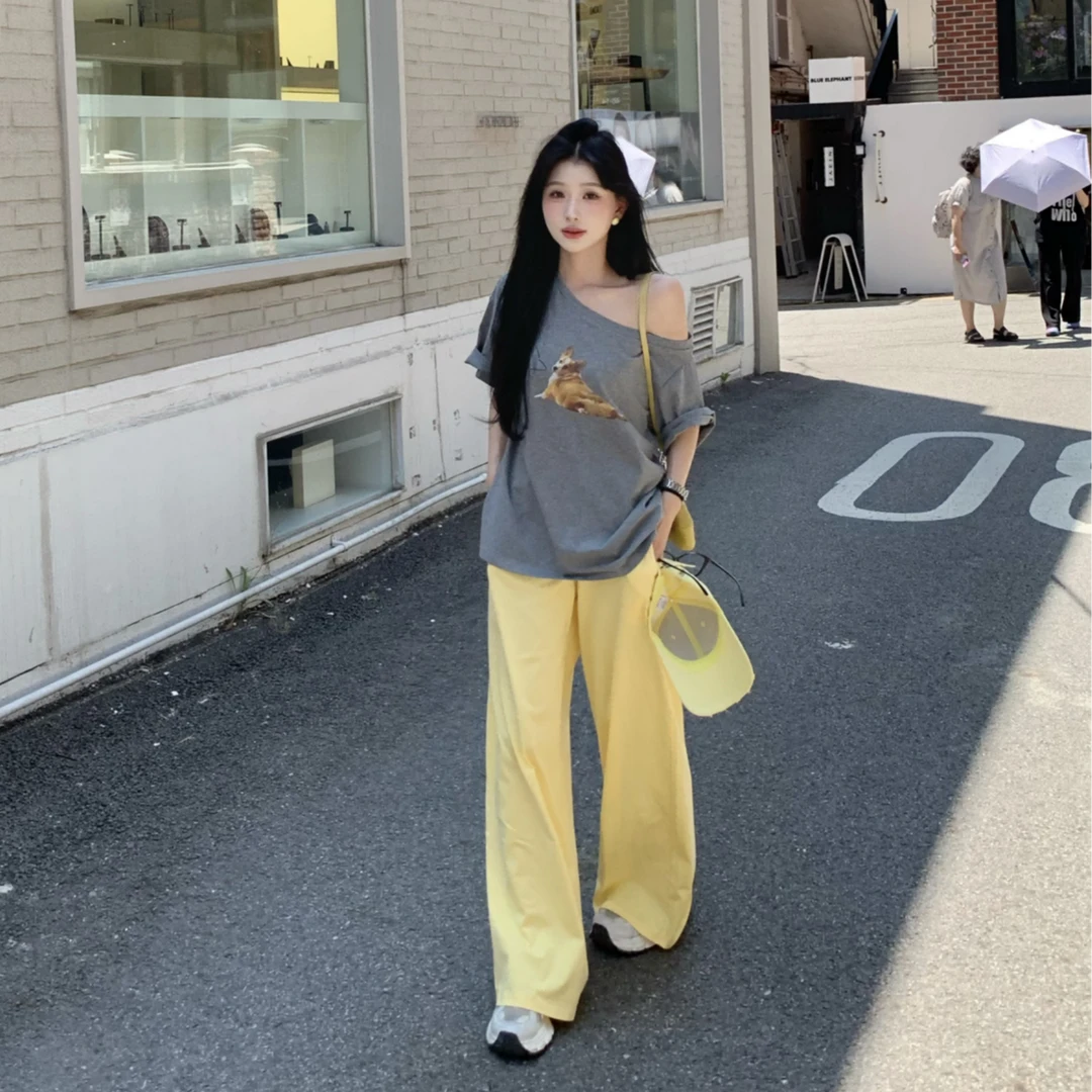陈六六CHENLIULIU【通勤时髦精】韩系印花斜肩短袖黄色休闲裤