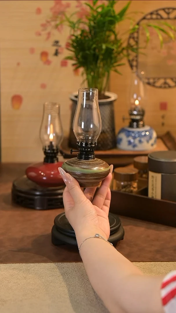 景德镇陶瓷油灯摆件