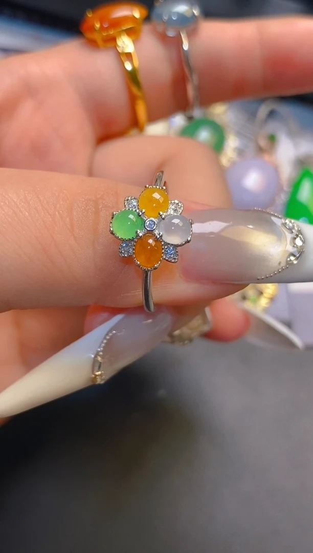 翡翠银S925镶嵌耳饰天然