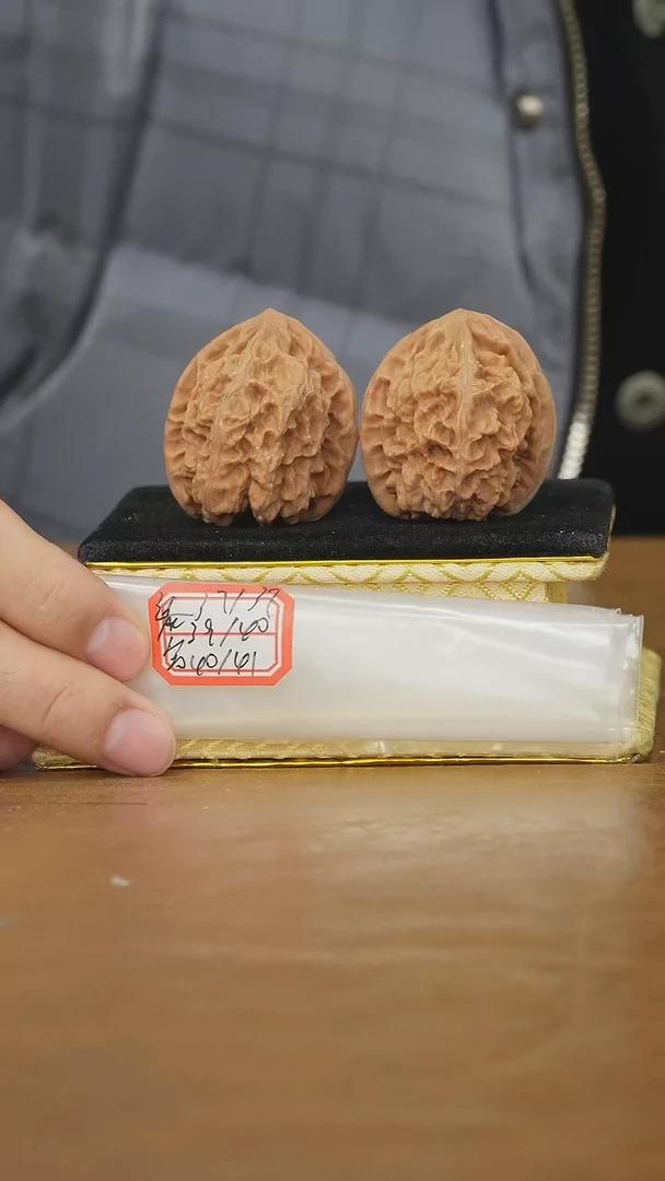 把件文玩核桃马蹄