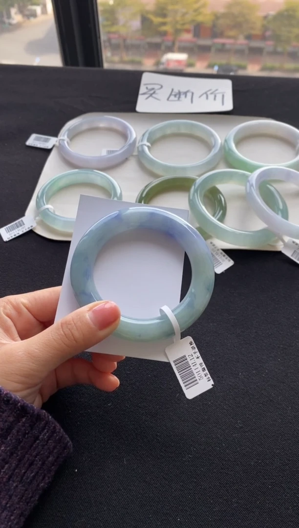 【闪购商品】翡翠手镯（圆镯）未镶嵌54圆条--不退不换