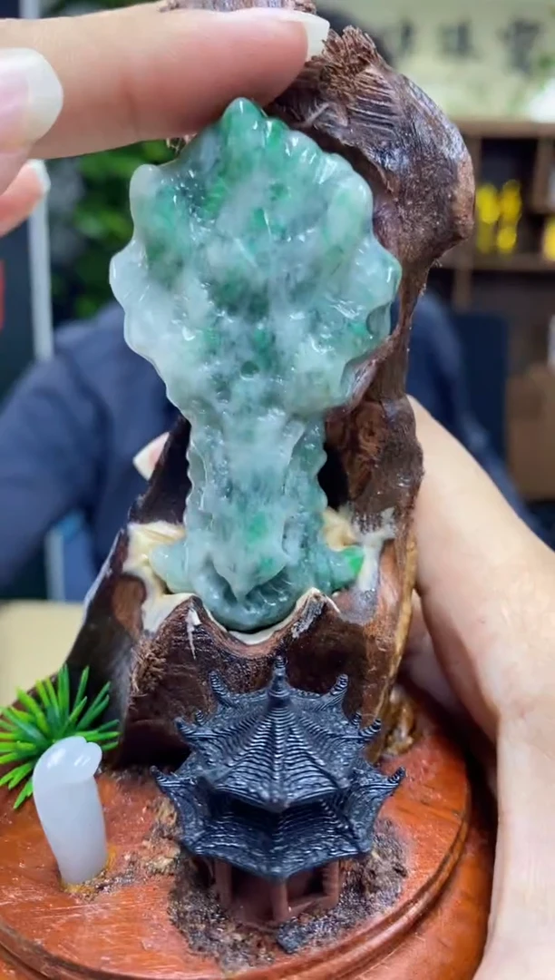 未镶嵌定制翡翠摆件