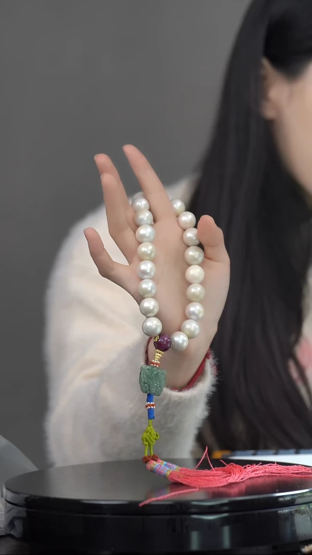 ?****、十八子手持一物一证 铜宝艺收藏 高货鉴赏