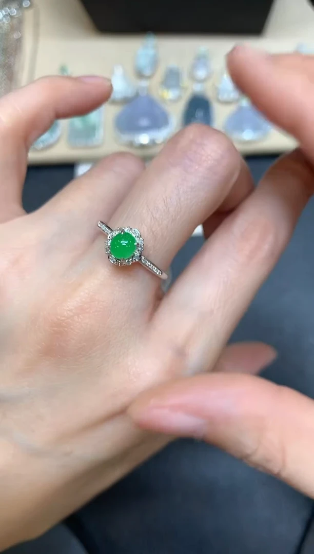 【闪购商品】翡翠戒指18K金镶嵌【无服务费