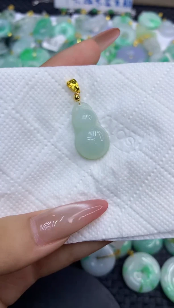 颈饰未镶嵌翡翠天然缅甸A货翡翠