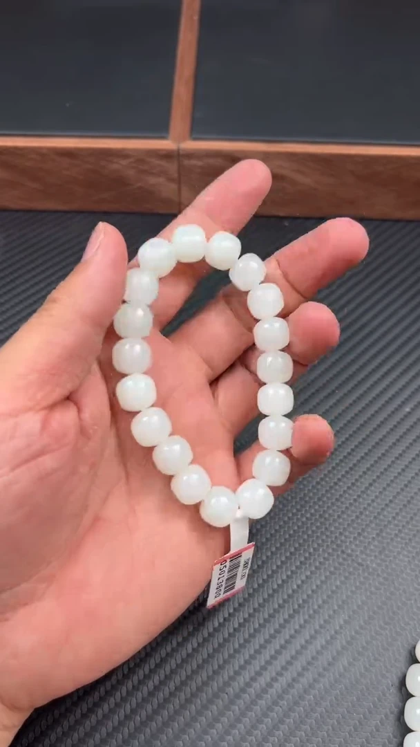 手串未镶嵌和田玉黑山微色差卡12老型珠