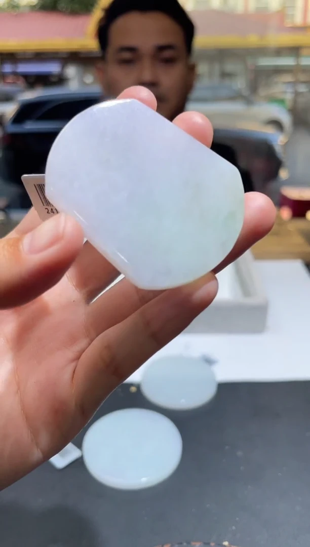 【闪购商品】定制翡翠未镶嵌定制孤品