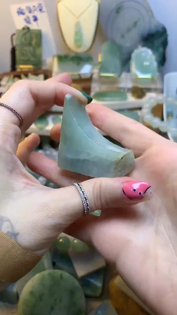 未镶嵌挂件翡翠 缅甸A货翡翠，没有运费险