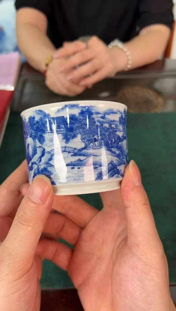 牛*吴小琴