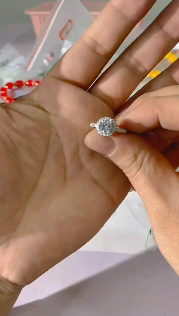 【闪购商品】水晶颈饰银S925镶嵌728红宝，蓝宝，多样性发一件赠链