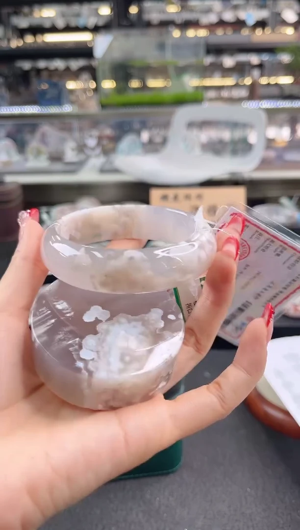未镶嵌手镯石英质玉62圈口 （赠品镯心）310264