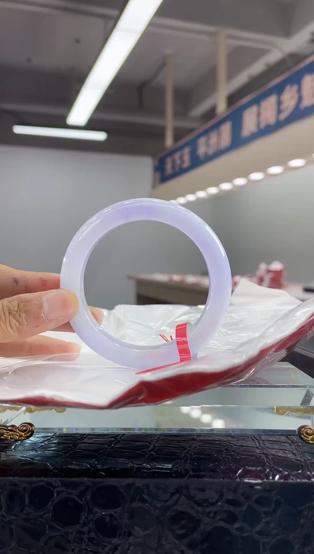 未镶嵌手镯翡翠  2