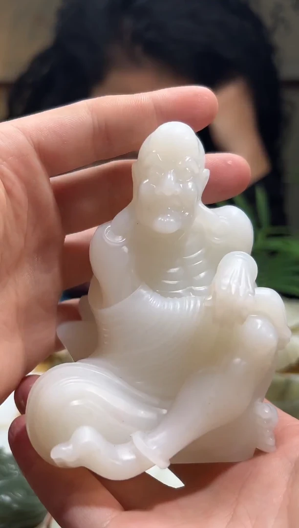 未镶嵌和田玉摆件和田玉罗汉摆件28