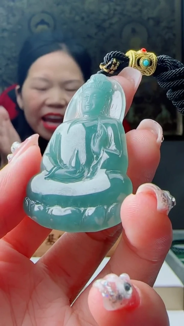 【闪购商品】翡翠颈饰未镶嵌多样性随机发其一