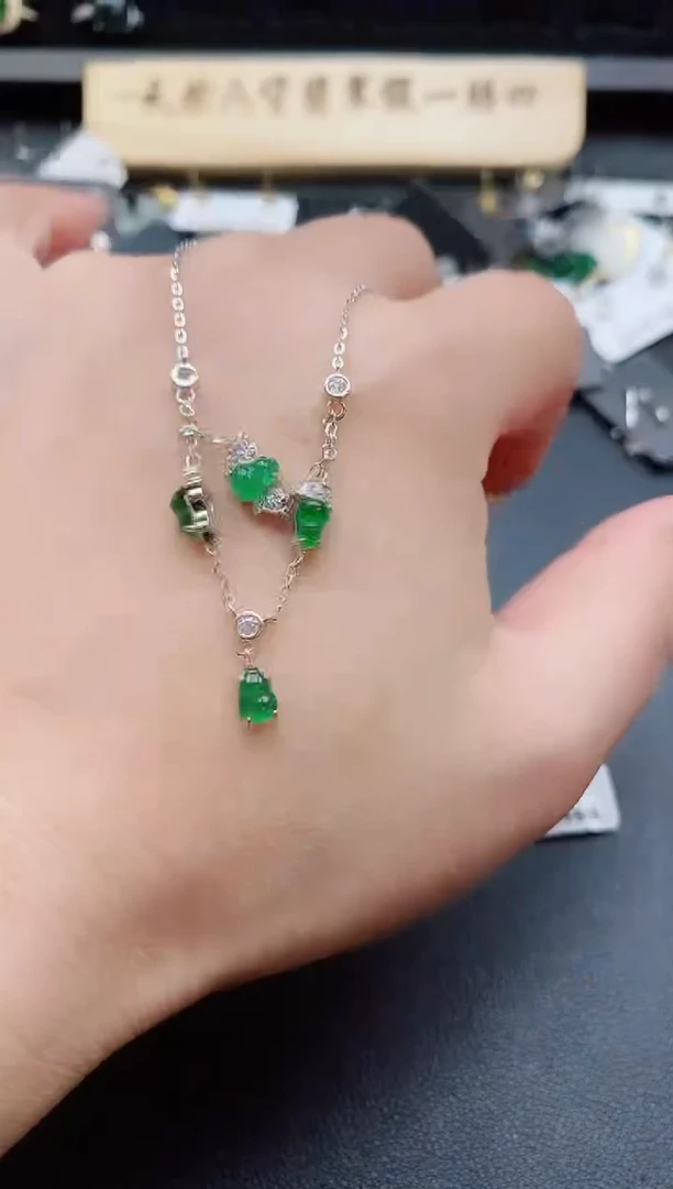 套链银S925镶嵌翡翠1