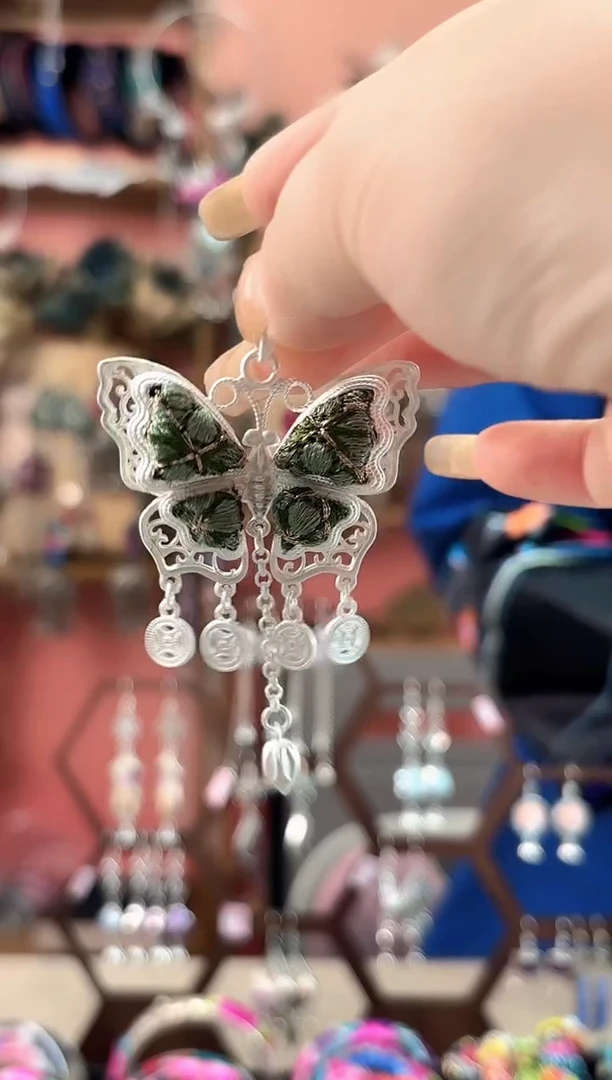 艺枝独绣手工饰品40