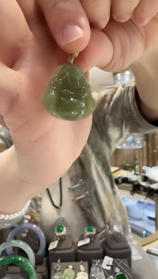 颈饰未镶嵌和田玉【58】