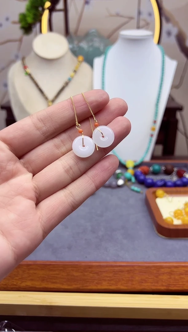 【闪购商品】和田玉耳饰14K金镶嵌E136`````