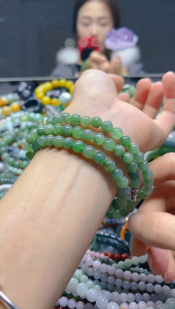 颈饰未镶嵌翡翠5MM