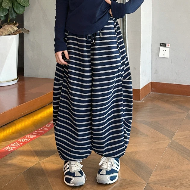女童同款条纹休闲裤2025新款弯刀裤韩版宽松洋气百搭运动裤子
