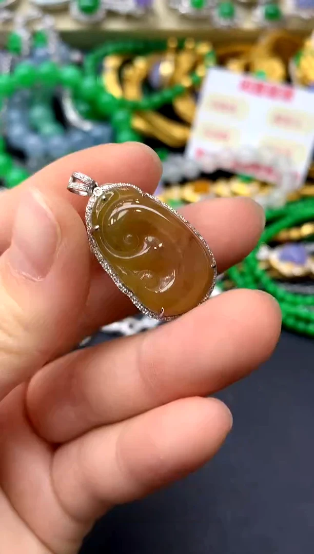 颈饰18K金镶嵌翡翠284-中国好珍宝