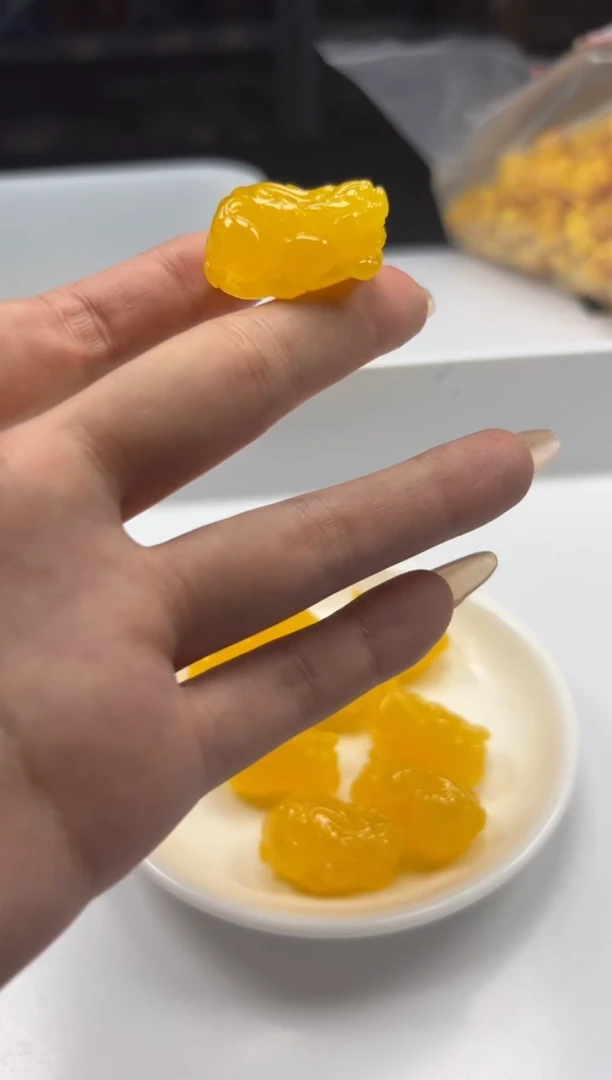 未镶嵌颈饰蜜蜡w2058鸡油黄蜜蜡貔貅*1个