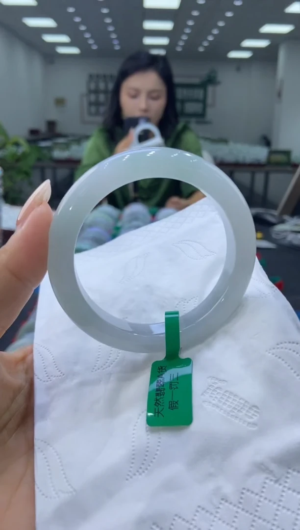 未镶嵌手镯翡翠0001555