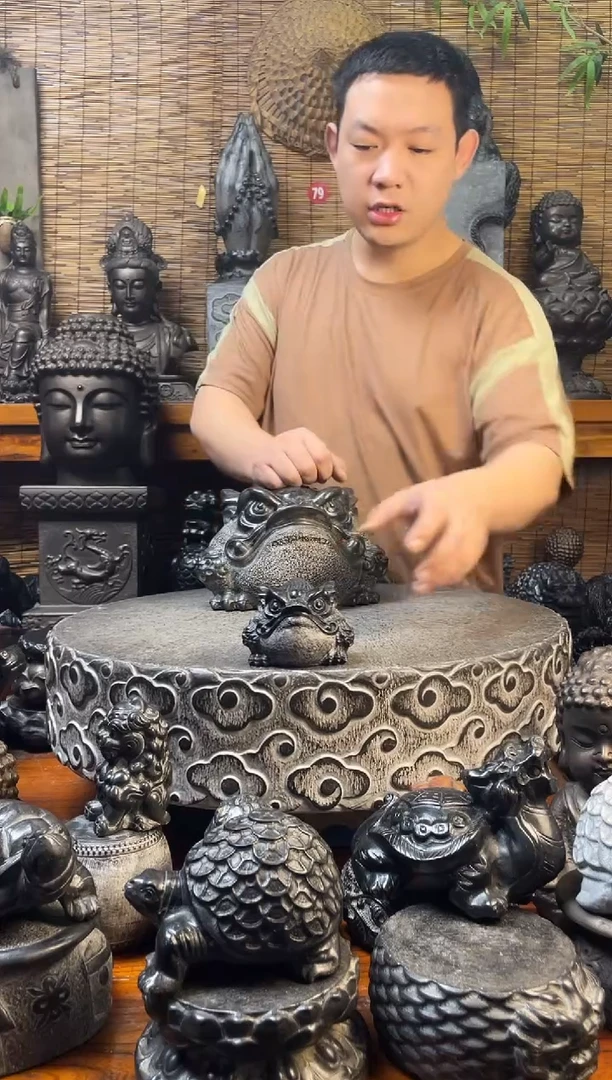 石材10金蟾天然青石雕刻