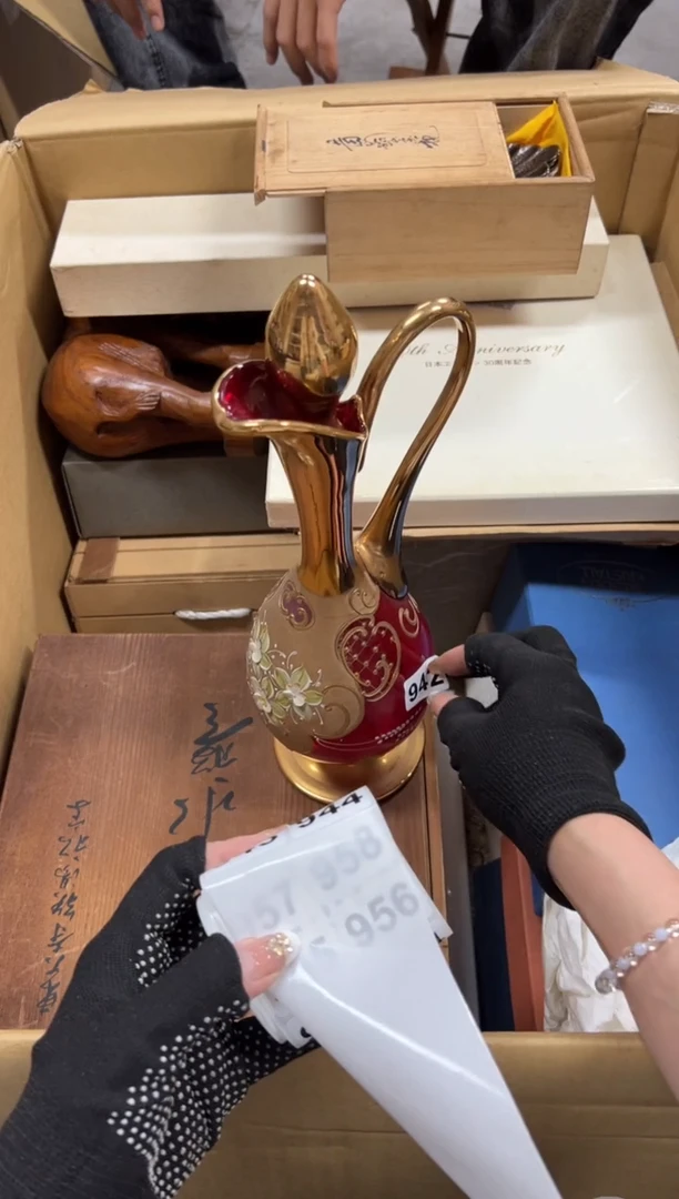 吃****皮942中古商品谨慎参拍