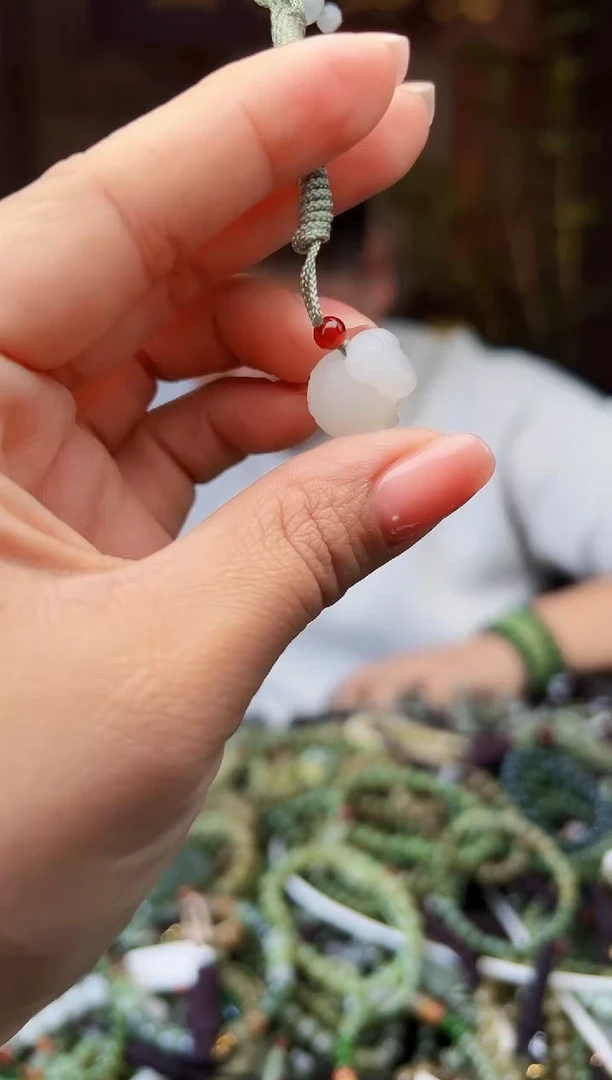 颈饰未镶嵌和田玉多样性发货拍一发一