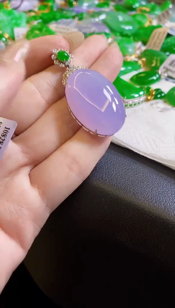 【闪购商品】定制翡翠18K金镶嵌蛋面