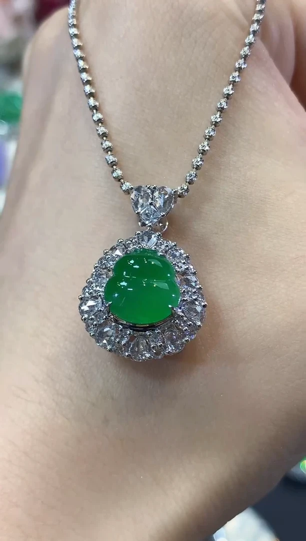 吊坠(不含链)18K金镶嵌翡翠C165