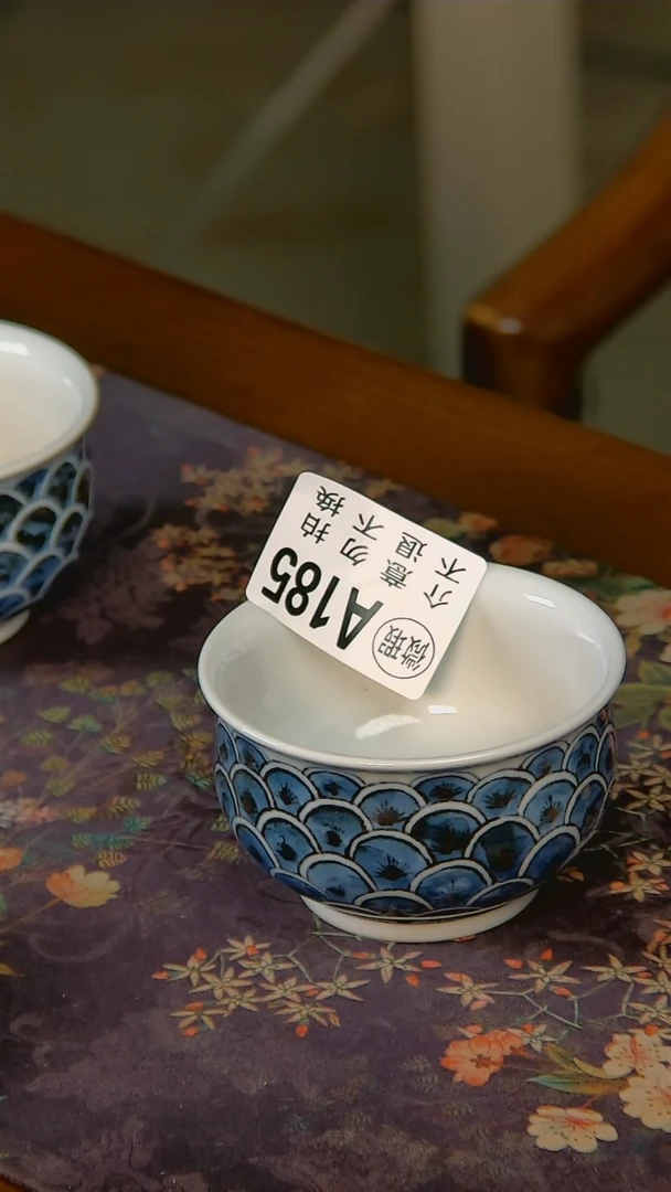 杯手工手绘杯杯很美丽