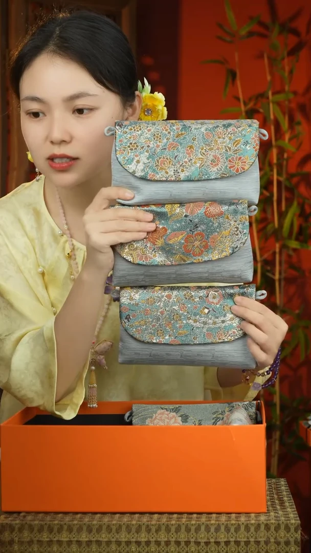 刺绣  唐锦福利包包