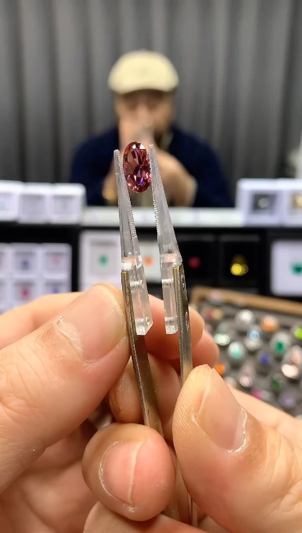 未镶嵌裸石碧玺1.6ct 58