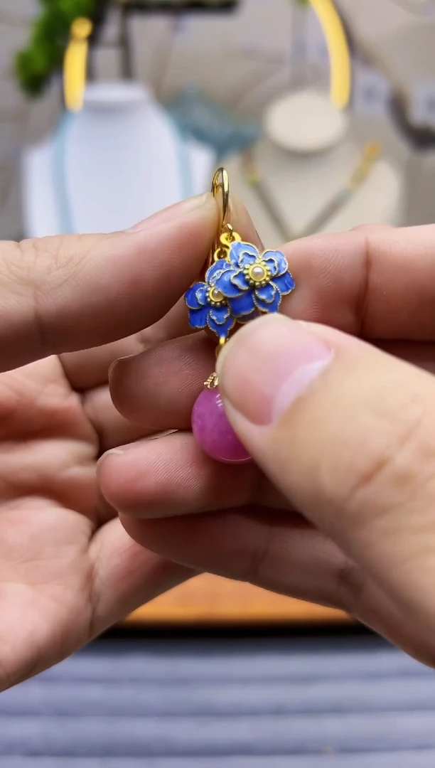 【闪购商品】玛瑙/玉髓耳钉14K金镶嵌E185