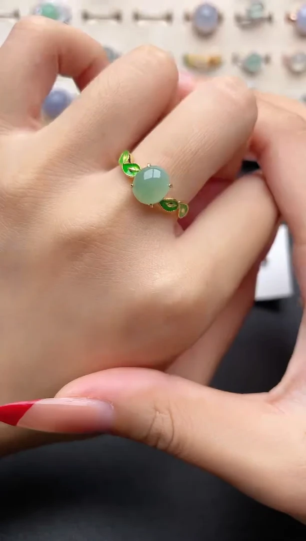 【闪购商品】翡翠戒指银S925镶嵌一物一证一礼盒