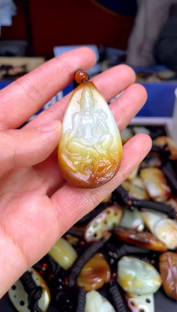 【闪购商品】和田玉颈饰未镶嵌3