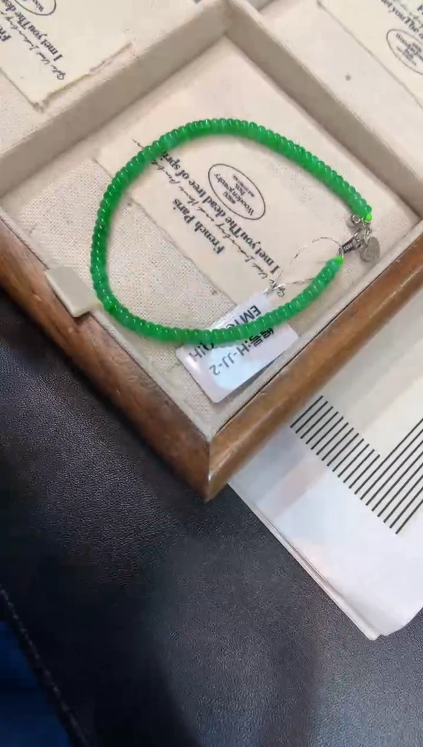 未镶嵌手串翡翠手串