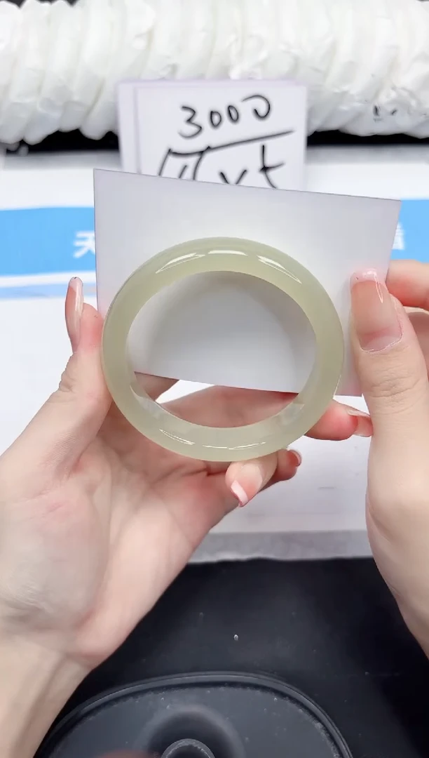 未镶嵌手镯石英质玉24-56