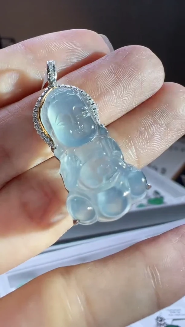 颈饰18K金镶嵌翡翠KLF1025-048