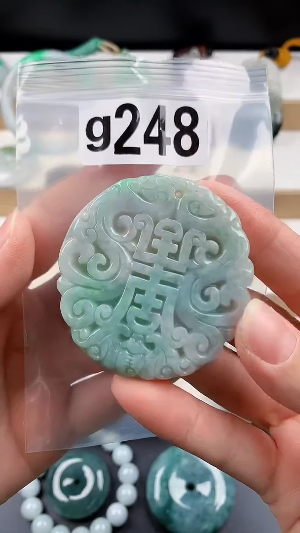 颈饰未镶嵌翡翠天然翡翠吊坠挂件