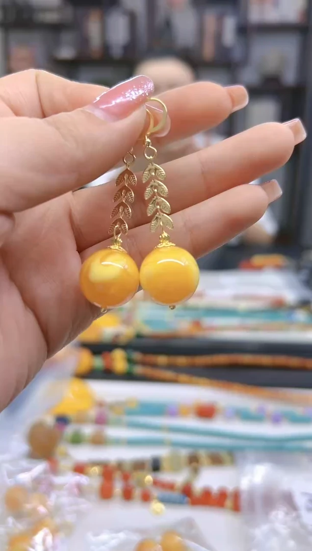 【闪购商品】蜜蜡耳饰14K金镶嵌耳坠E21