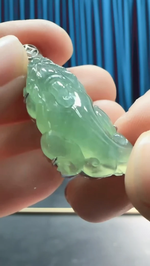 【闪购商品】翡翠颈饰18K金镶嵌不退不换 无鉴赏期