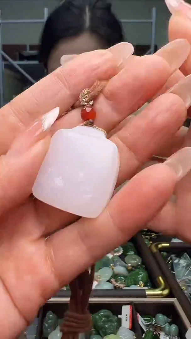 颈饰未镶嵌和田玉（多样性发货.发其一）11.22.50