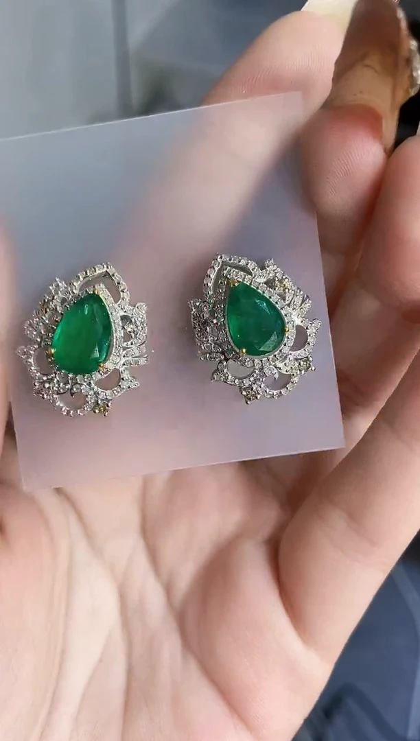 银S925镶嵌耳饰祖母绿楚楚国外珠宝专场48小时鉴赏期