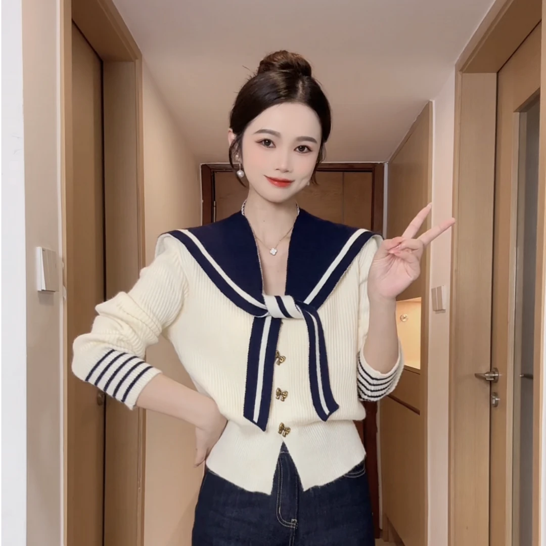 早秋穿搭学院风海军领披肩针织开衫女设计感时尚宽松收腰显瘦上衣