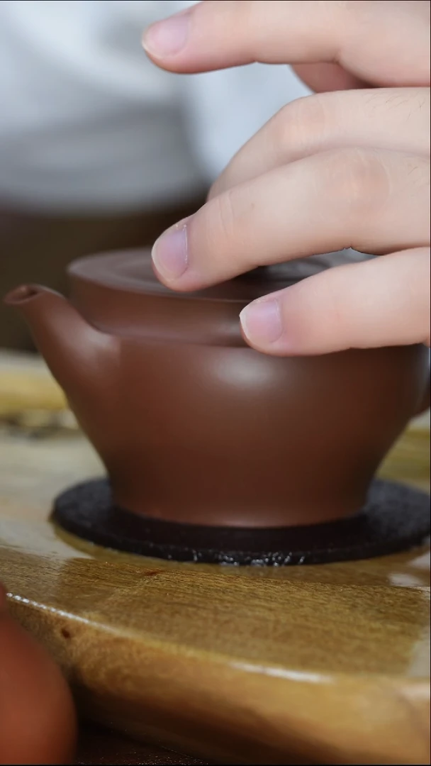 工堂直营精工半手紫砂壶