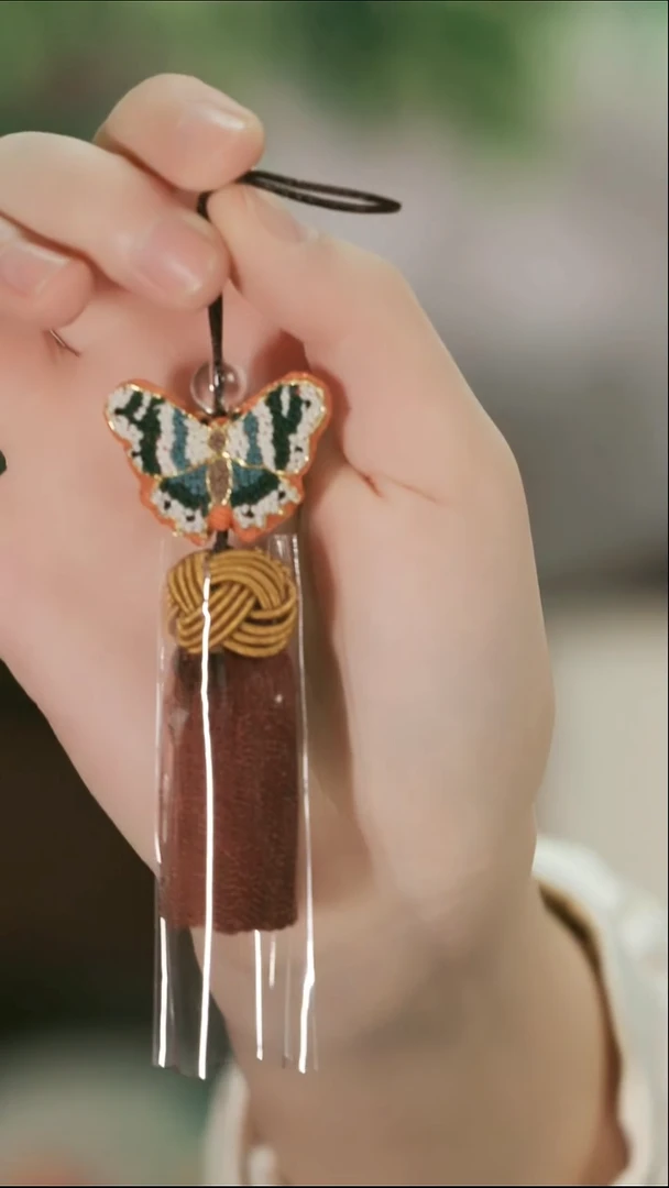 刺绣湘传礼纯手工小流苏挂件