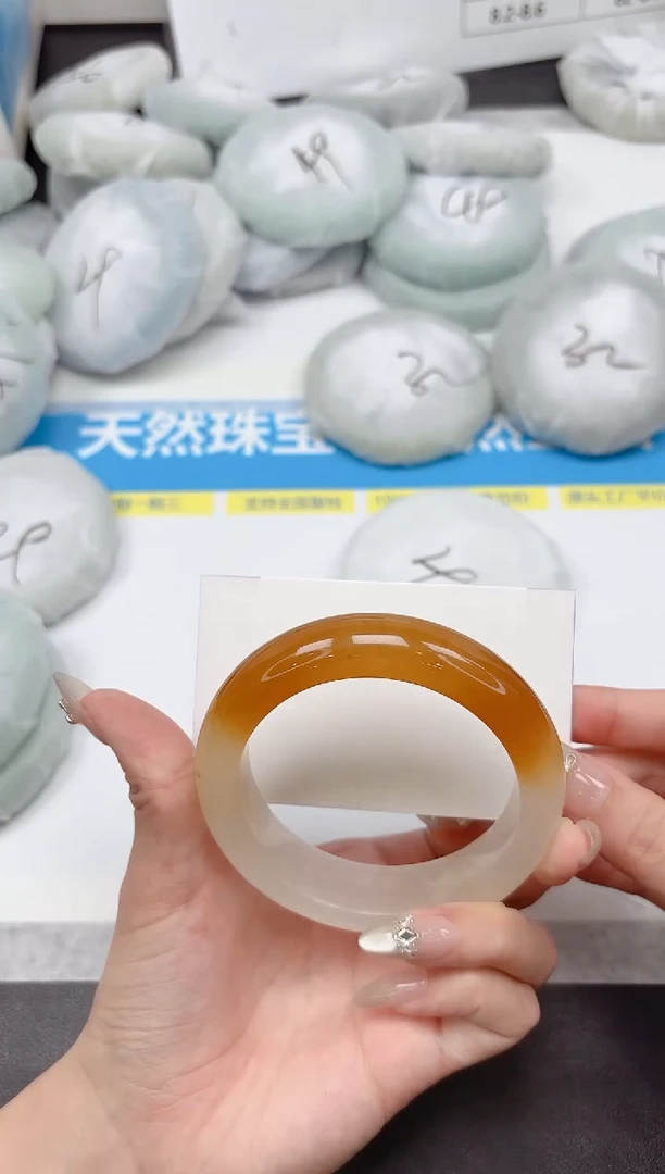 未镶嵌手镯石英质玉249-59.2